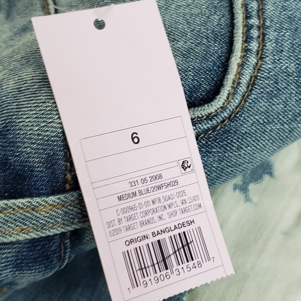 Wild Fable Women Shorts 6 / 28 WAIST Light Blue Denim Biker Distressed NWT - Picture 5 of 14